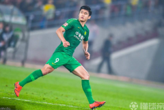 虎扑体育：国安将邀请球迷为张玉宁颁发队内最